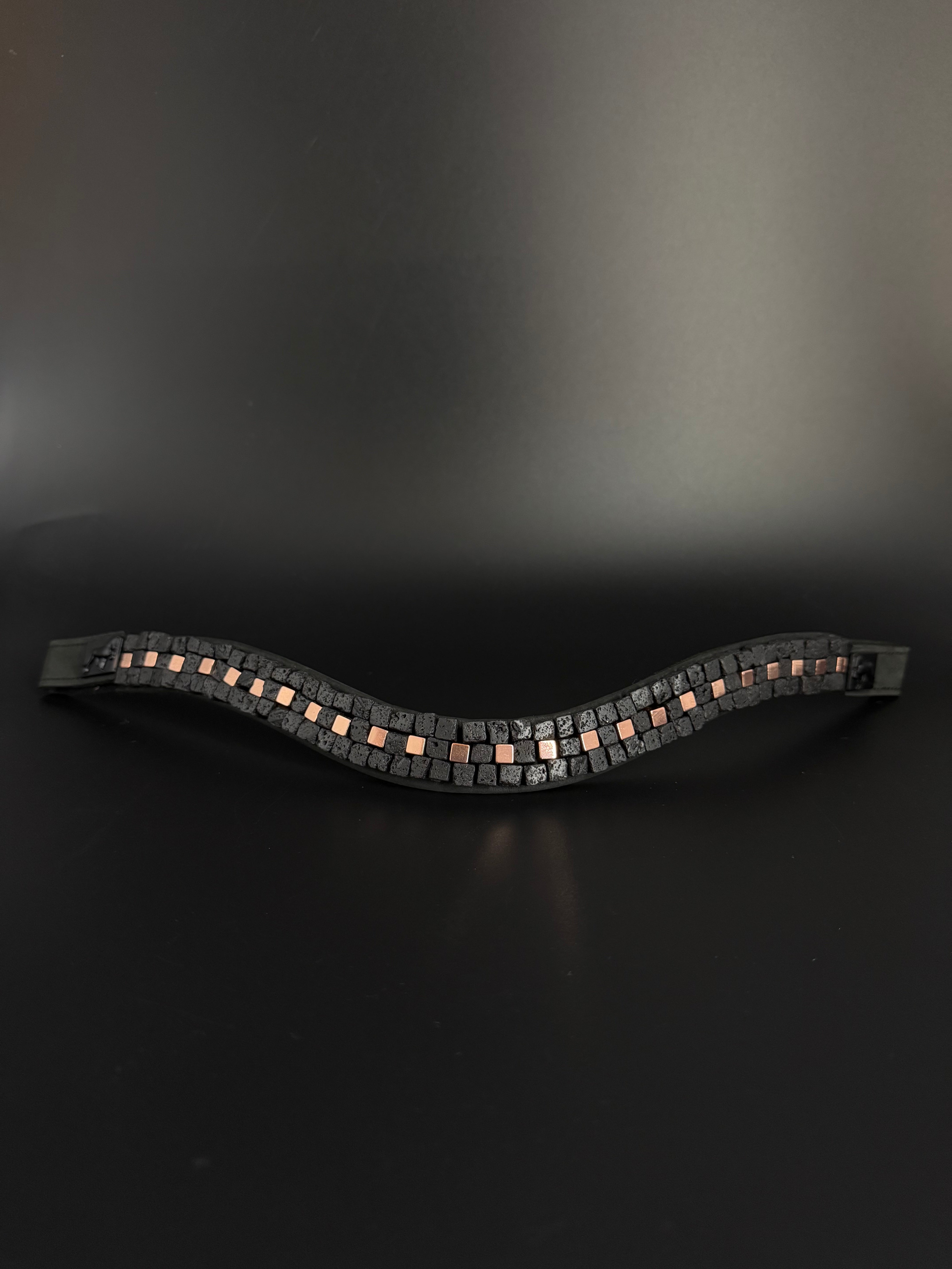 Ára Curve Lava Hämatit Cube - Sofort Verfügbar