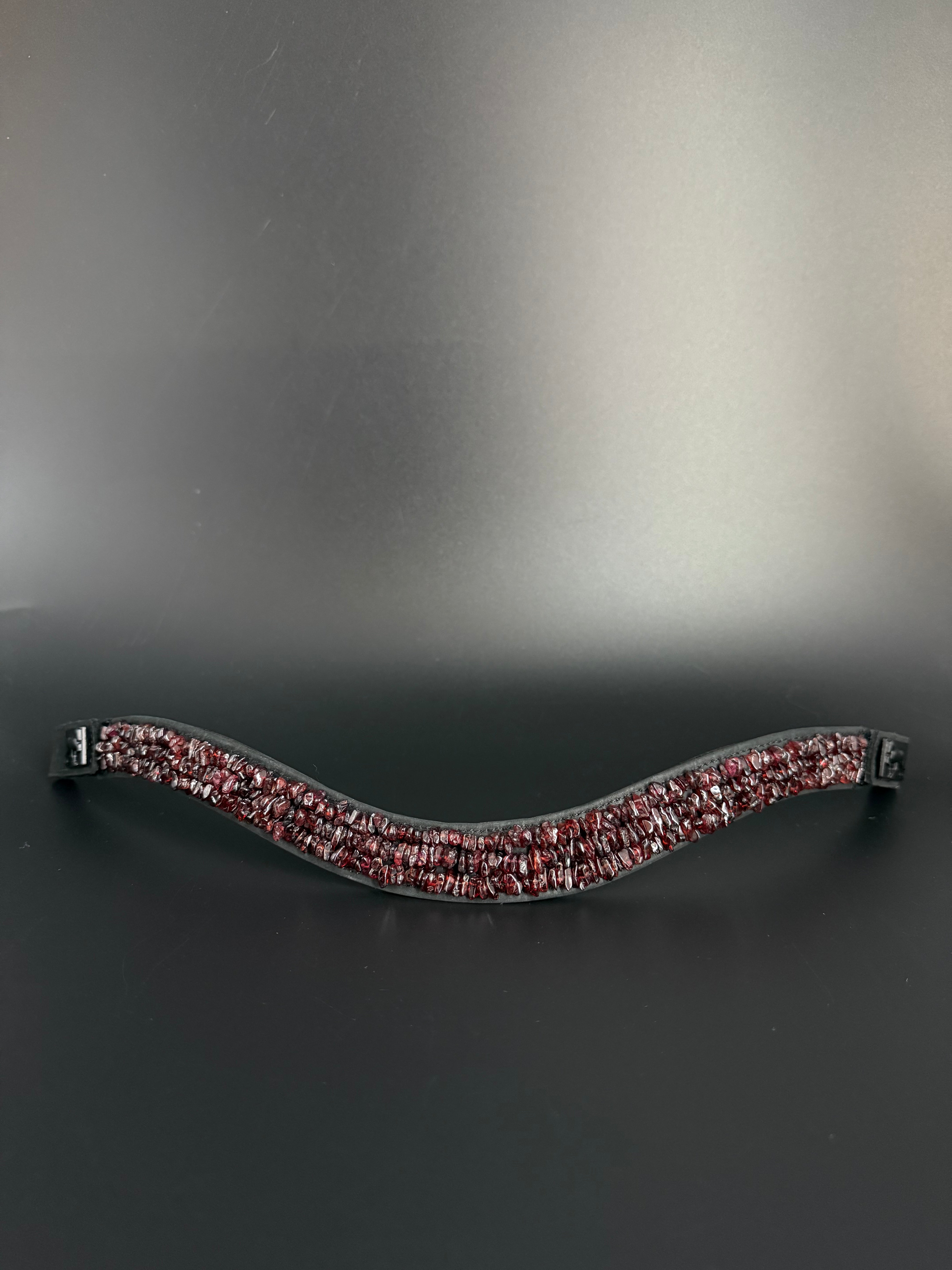 Ára Curve Granat - Sofort Verfügbar